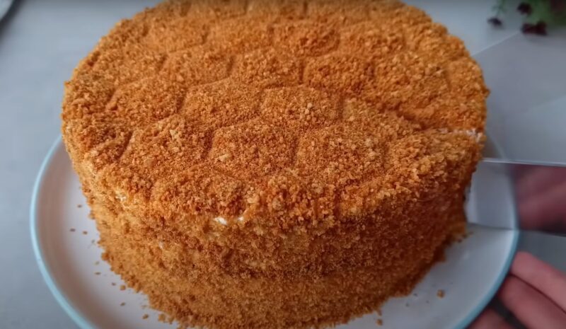 Невероятно вкусный рецепт Медовика: такого торта вы еще не пробовали Невероятно вкусный рецепт Медовика: такого торта вы еще не пробовали