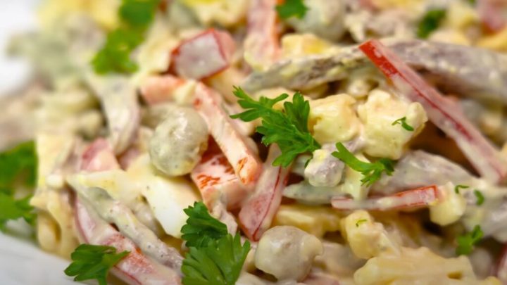 Любите Оливье, но он уже немного приелся? Попробуйте вкусную альтернативу