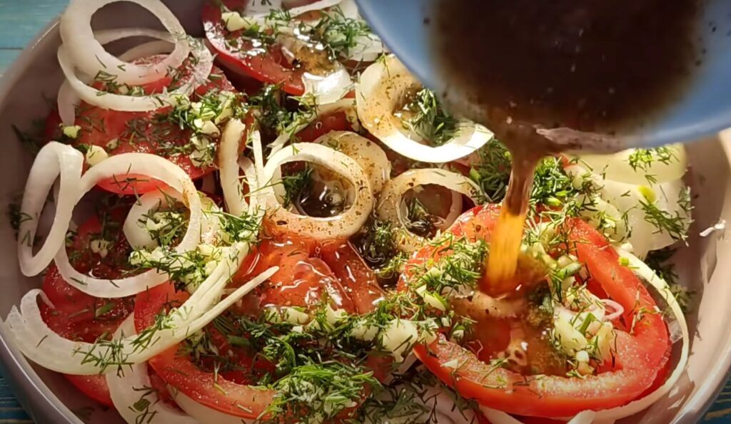 Маринуем помидоры под шашлык: более вкусного лакомства вы не пробовали Маринуем помидоры под шашлык: более вкусного лакомства вы не пробовали