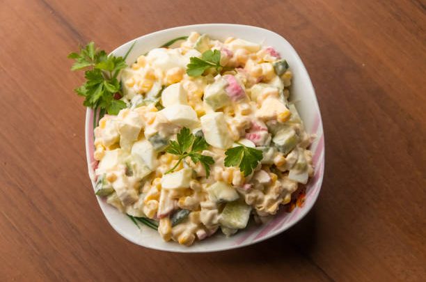 Лучший салат с крабовыми палочками. Вкусне закуски вы не пробовали