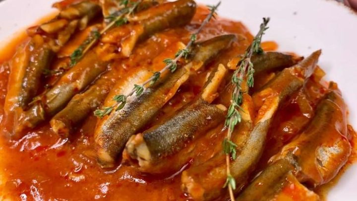 Показываю как вкусно приготовить мелкую рыбку: самый простой рецепт мойвы на сковороде, все просто, а получается вкусно-вкусно