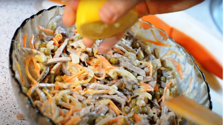 Легкий, быстрый салат, который покорит с первой ложки