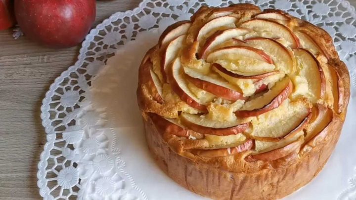 Съедается за секунду! Вкусный яблочный пирог