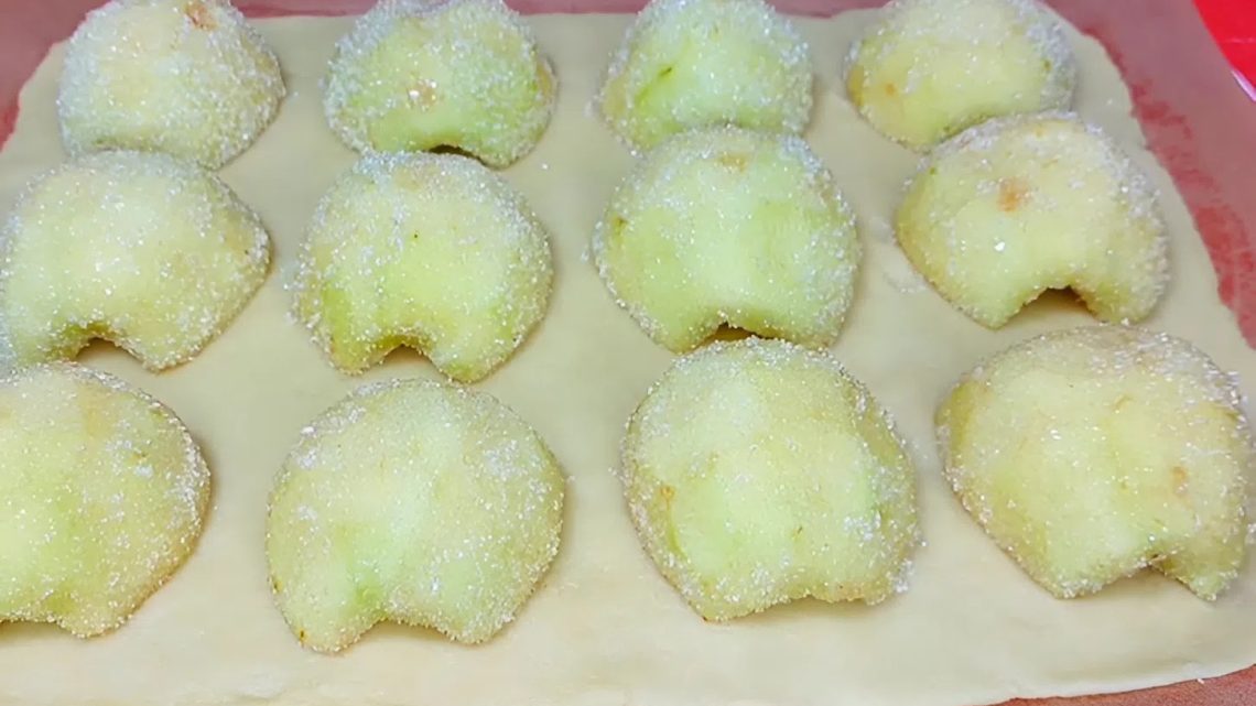 Быстрый пирог из целых яблок – настоящее осеннее объеденье