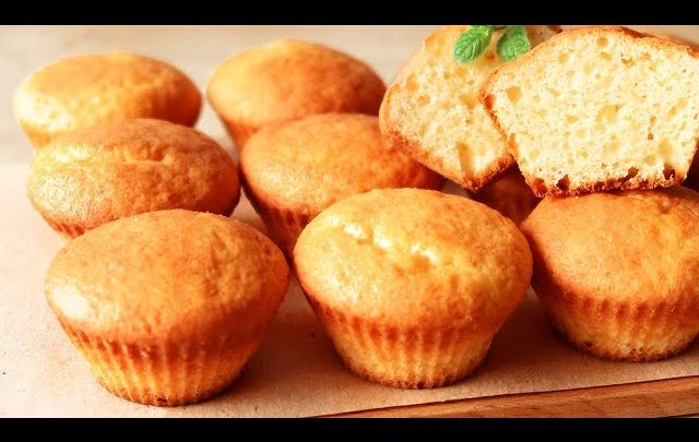 Разлетаются прямо с противня! Рецепт изумительных творожных кексов с изюмчиком